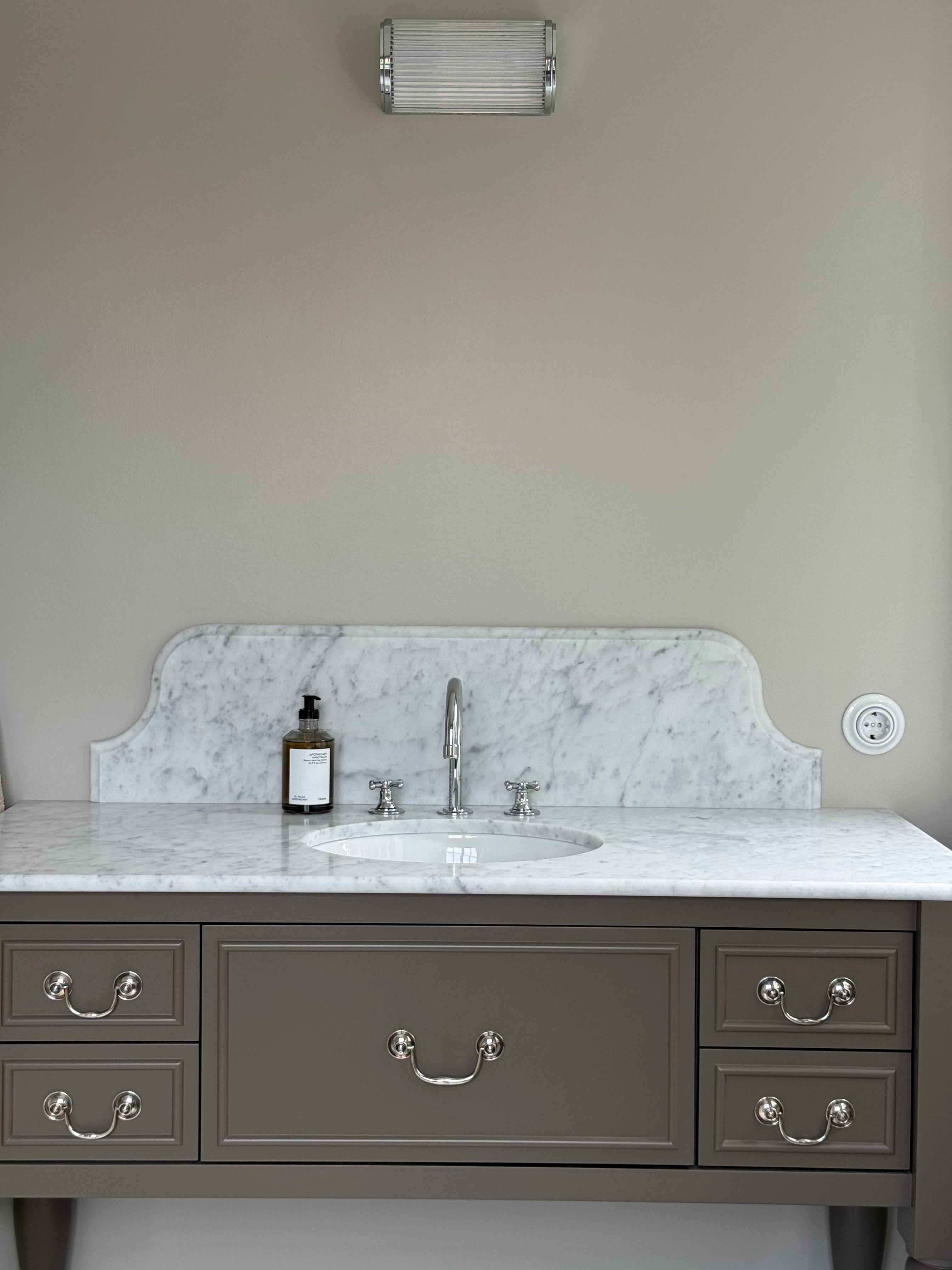 Carrara C